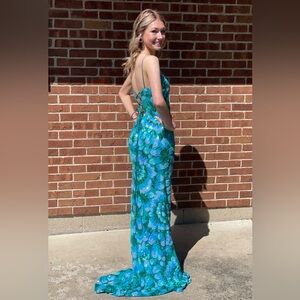2024 Rachel Allan prom dress formal size 00 pageant teal blue 70496 petal motif